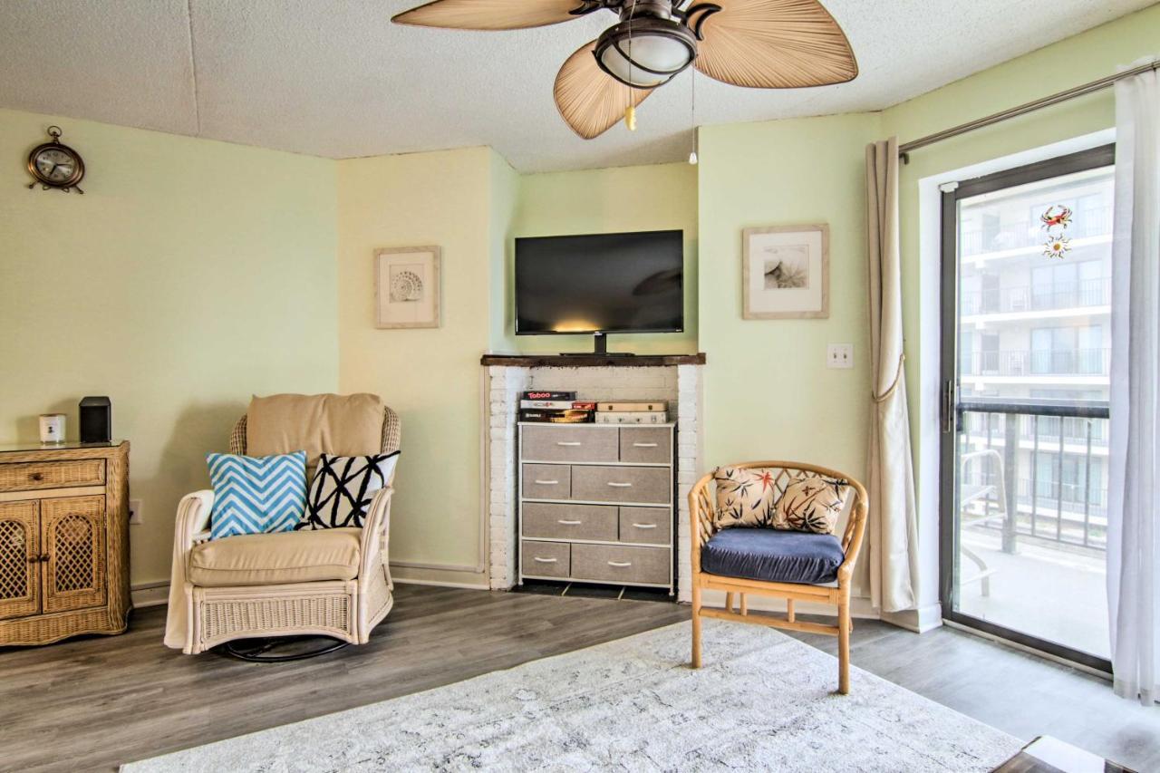 Bright Ocean City Condo - Walk To Beaches! Exterior photo