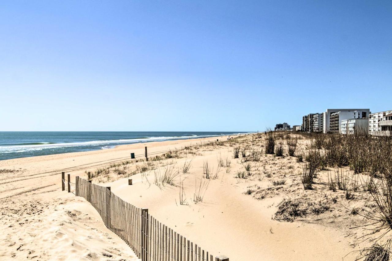Bright Ocean City Condo - Walk To Beaches! Exterior photo
